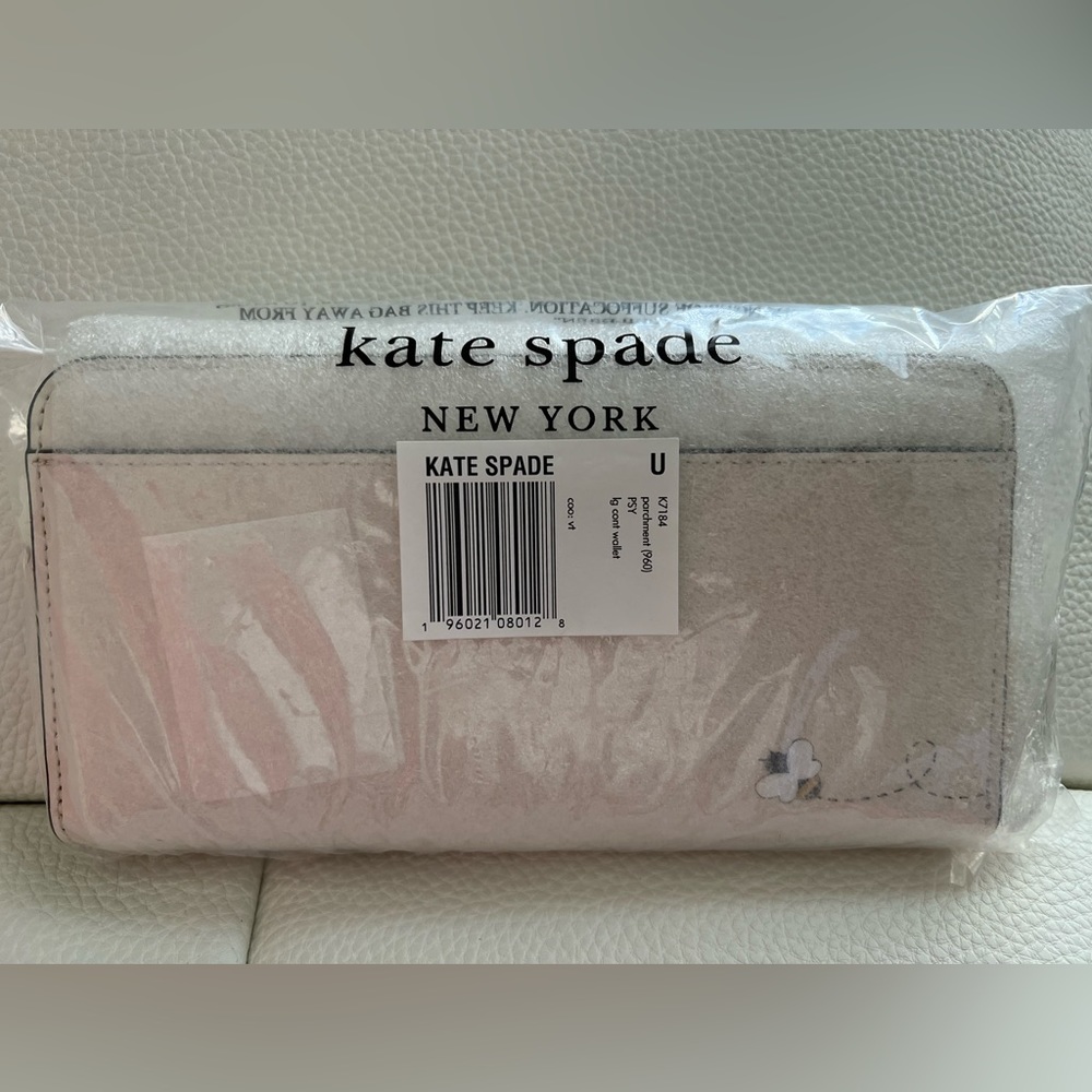 NWT *SOLD-OUT* KATE SPADE BUMBLE BEE WALLET - Picture 6 of 6